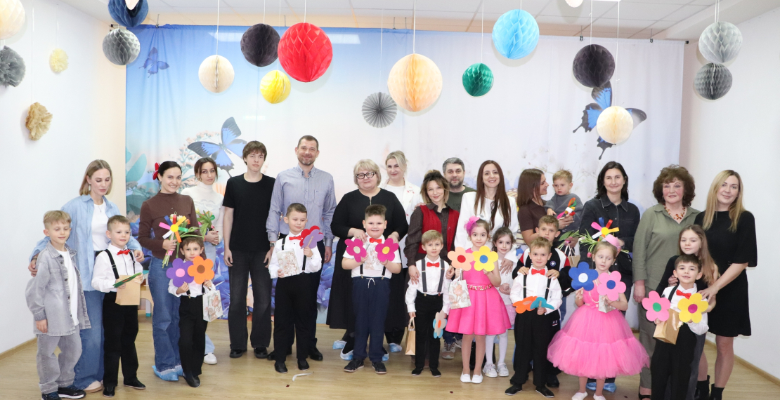 8 Марта в подготовительной группе